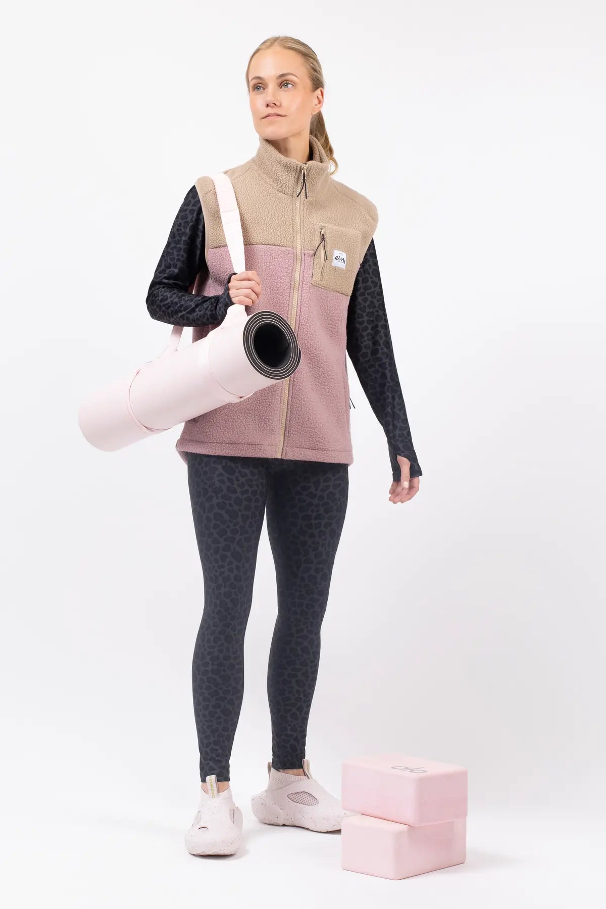 Lumberjackie Sherpa Vest - Sand / Faded Woodrose
