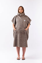 Packable Changing Robe - Leopard