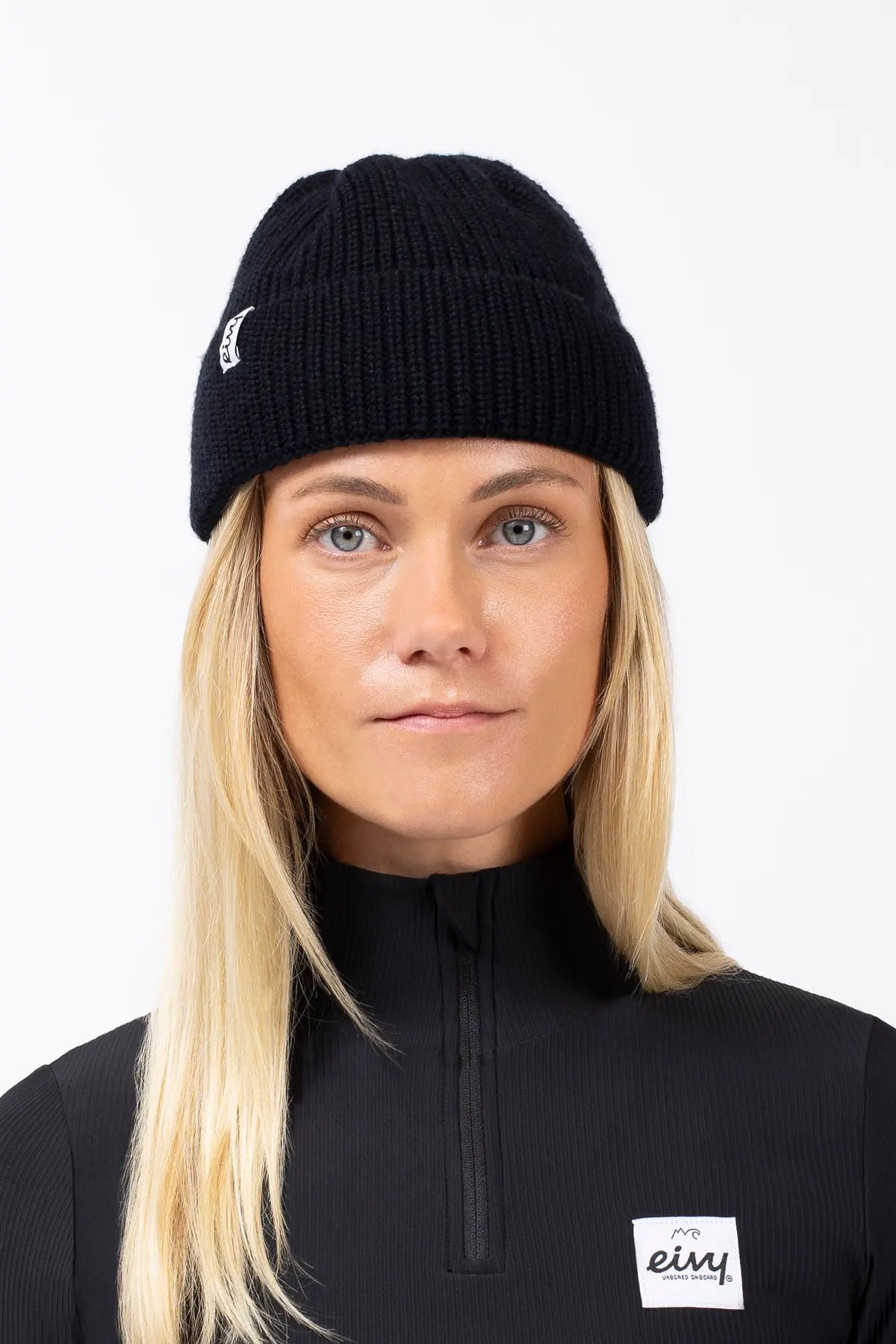 Bucktail Knit Beanie black 新品未使用 Shorty Knit Beanie - Black – Eivy