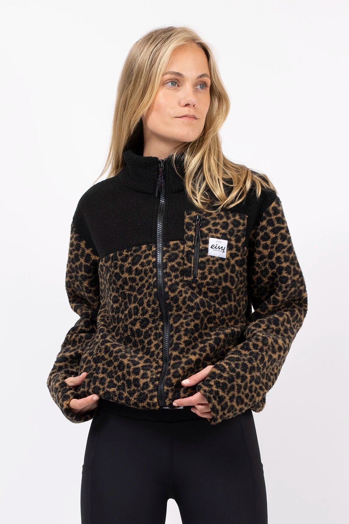 Versa Sherpa Jacket - Leopard