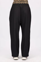 Versa Travel Rib Pants - Black