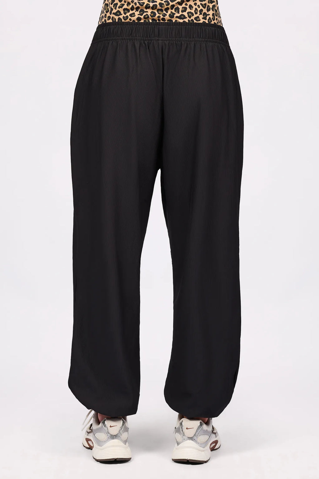 Versa Travel Rib Pants - Black