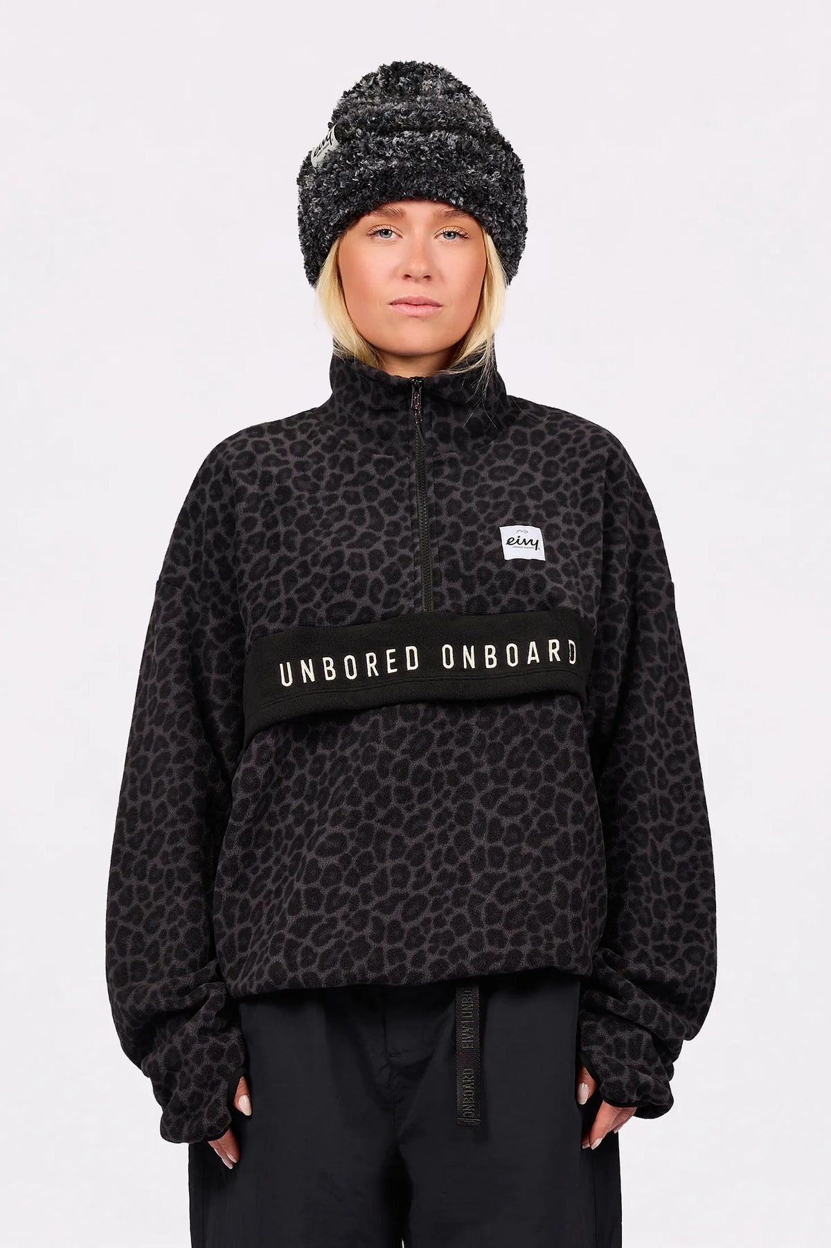 Ball Fleece - Black Rose