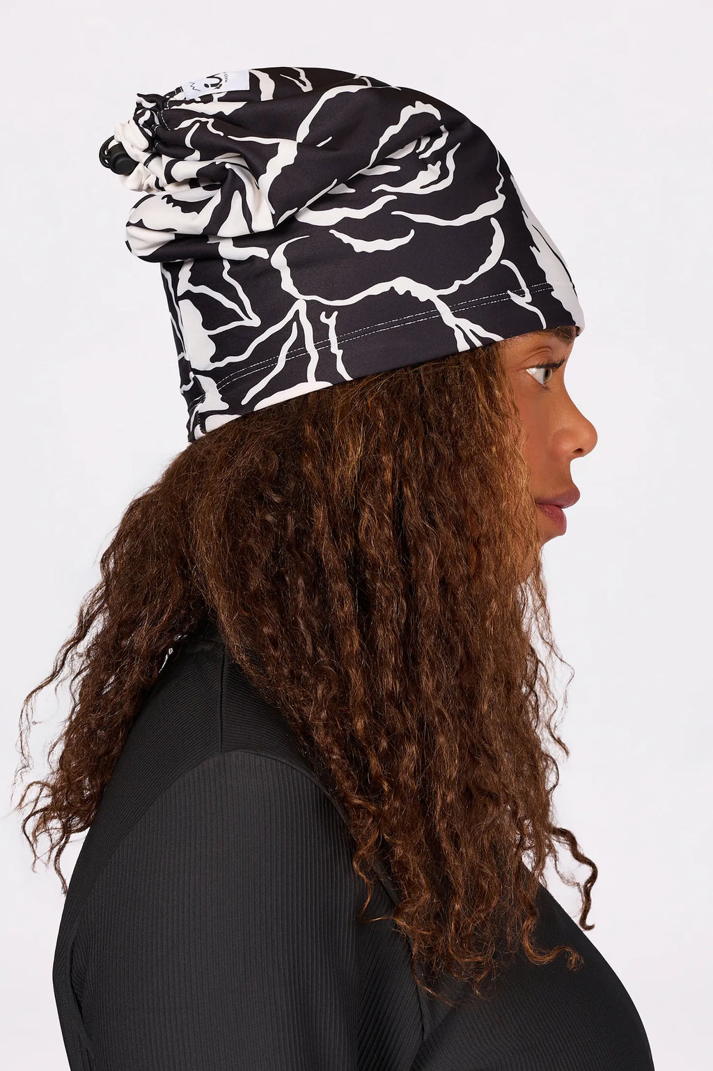 Colder Beanie Neckwarmer - Black Rose