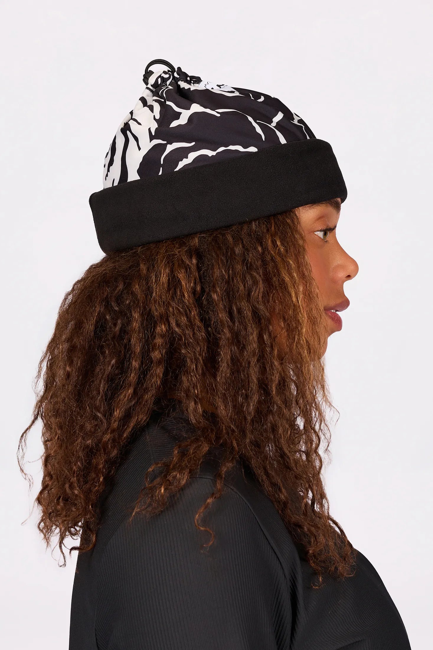 Colder Beanie Neckwarmer - Black Rose