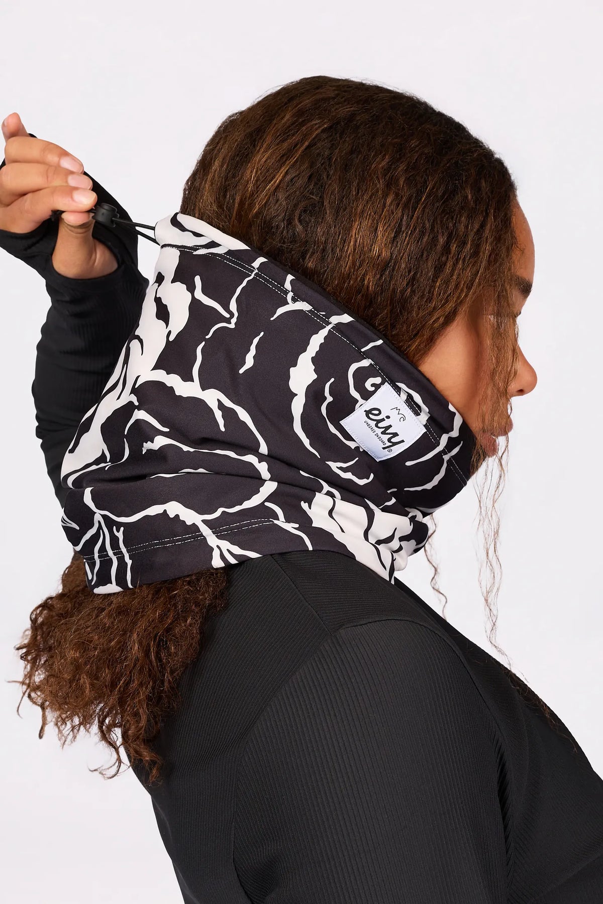 Colder Beanie Neckwarmer - Black Rose
