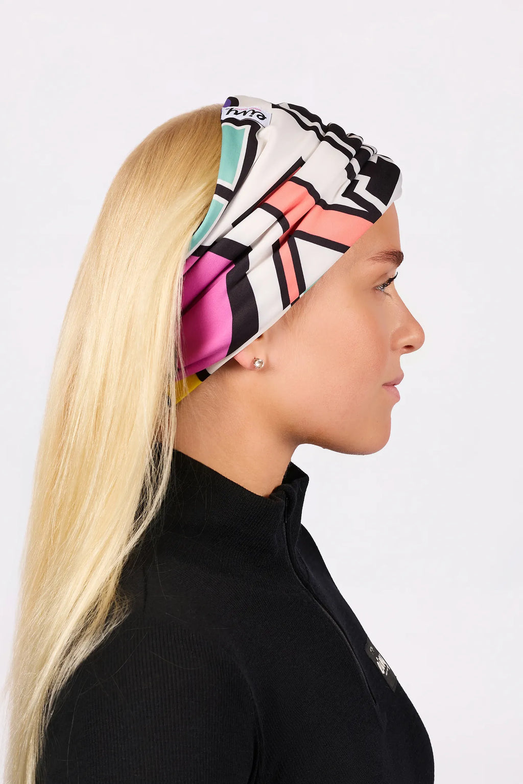 Colder Neckwarmer - Typo Multi
