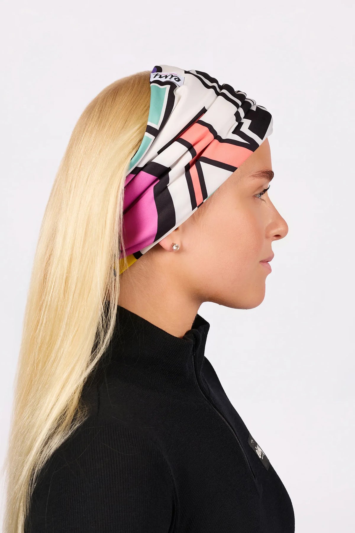 Colder Neckwarmer - Typo Multi