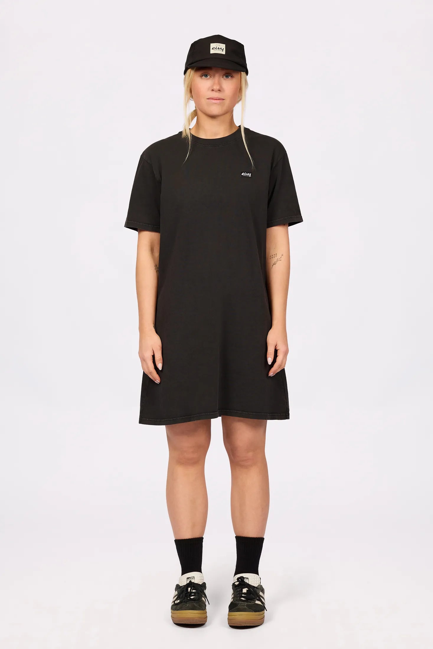 Perfect T-Shirt Dress - Washed Black