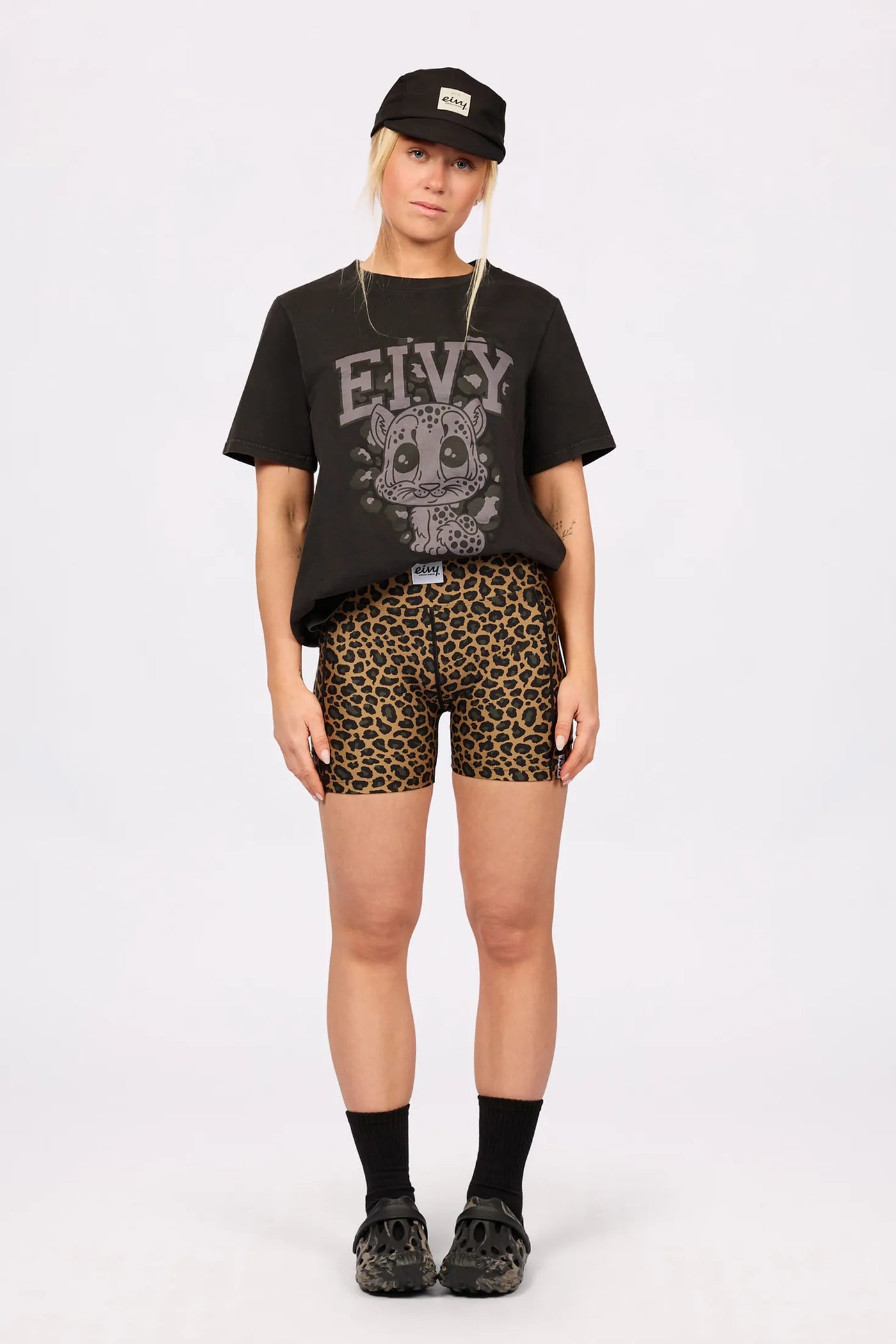 SHOP THE LOOK