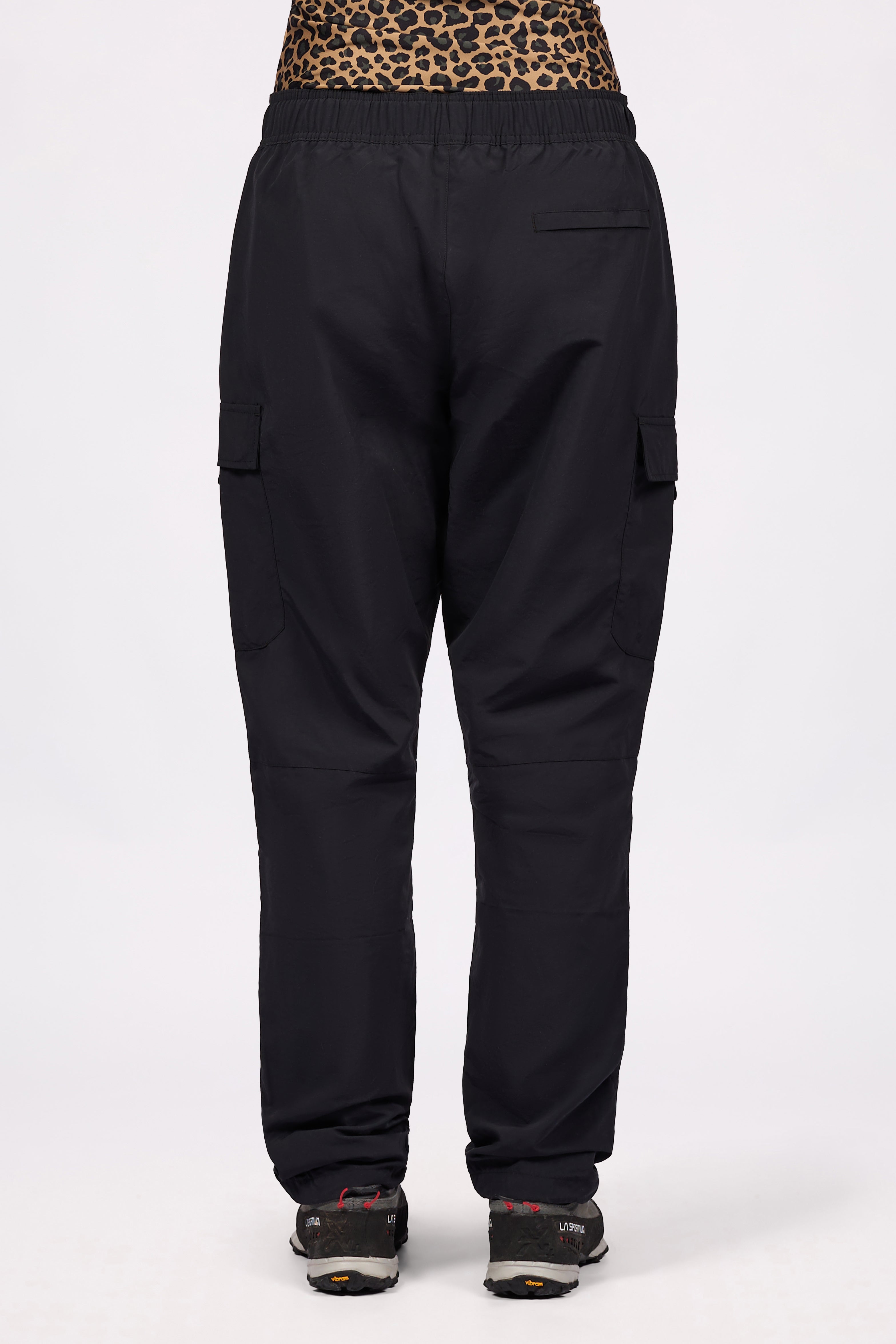 Fitted Outdoor Pants - Black