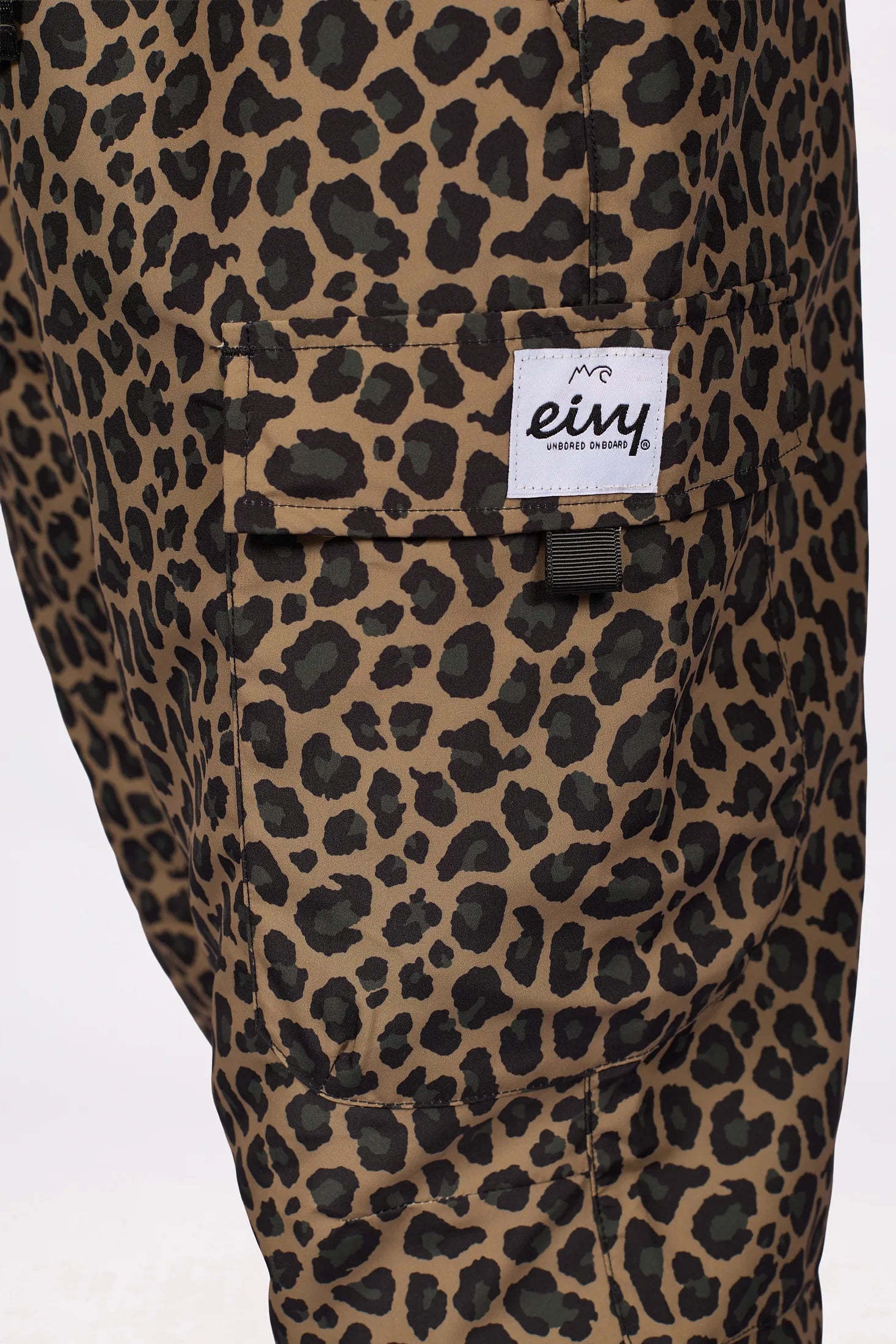 Fitted Outdoor Pants - Leopard