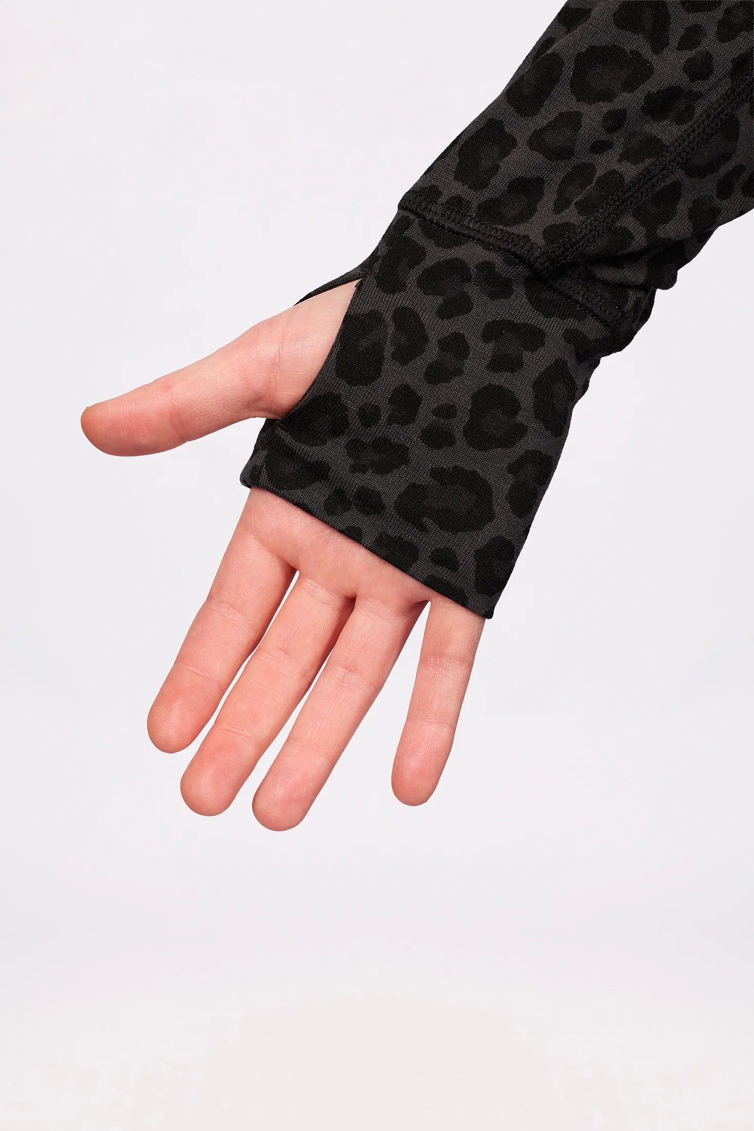 Icecold Merino Wool Top - Black Leopard