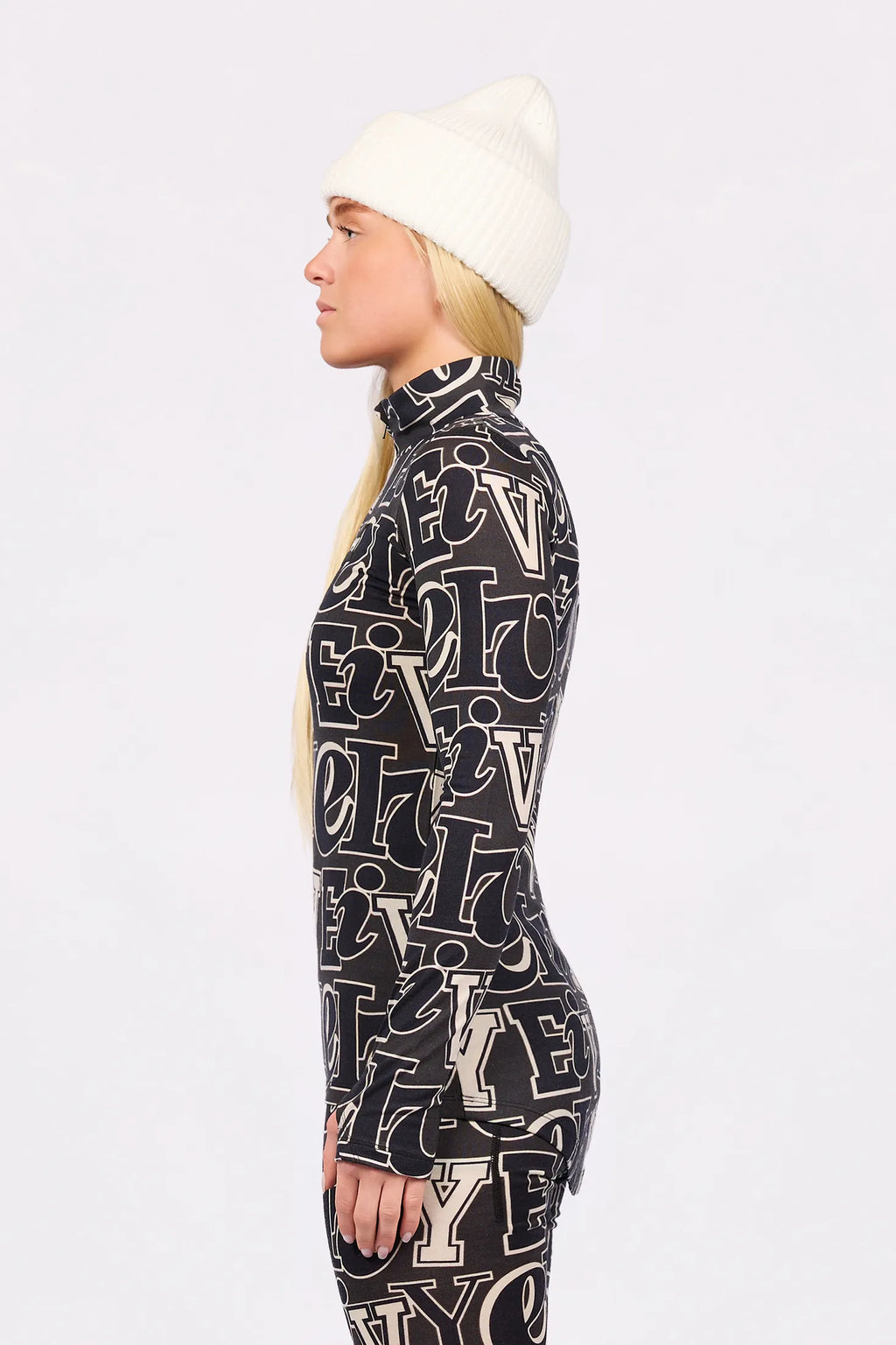 Journey Merino Wool Top - Typo Black