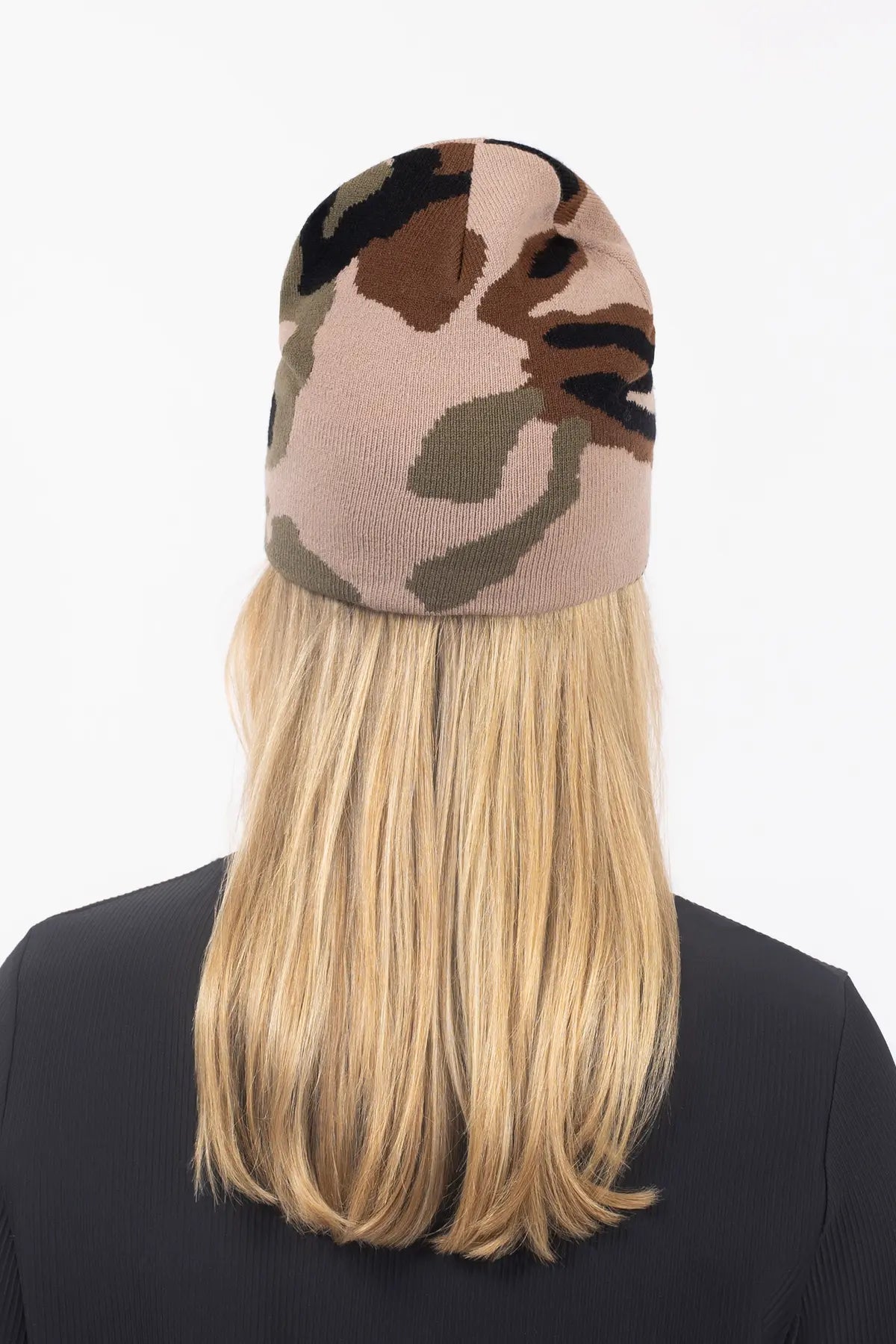 Mid Beanie - Earth Stray