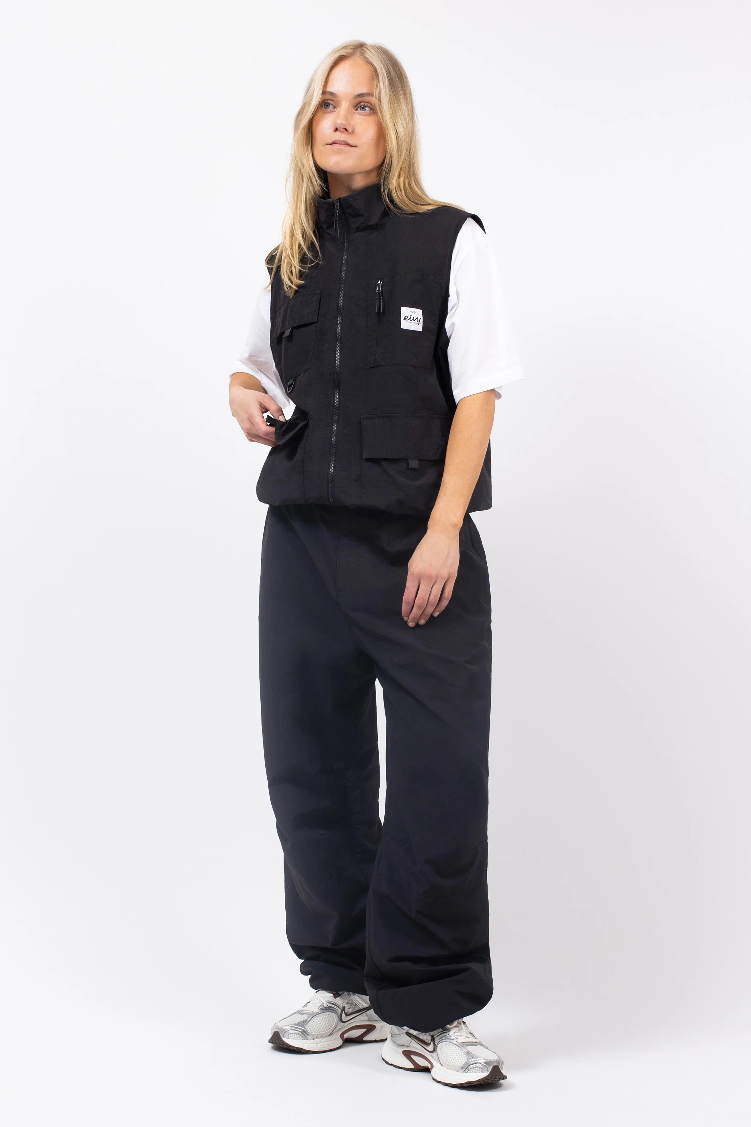 Oversized Outdoor Pants - Black