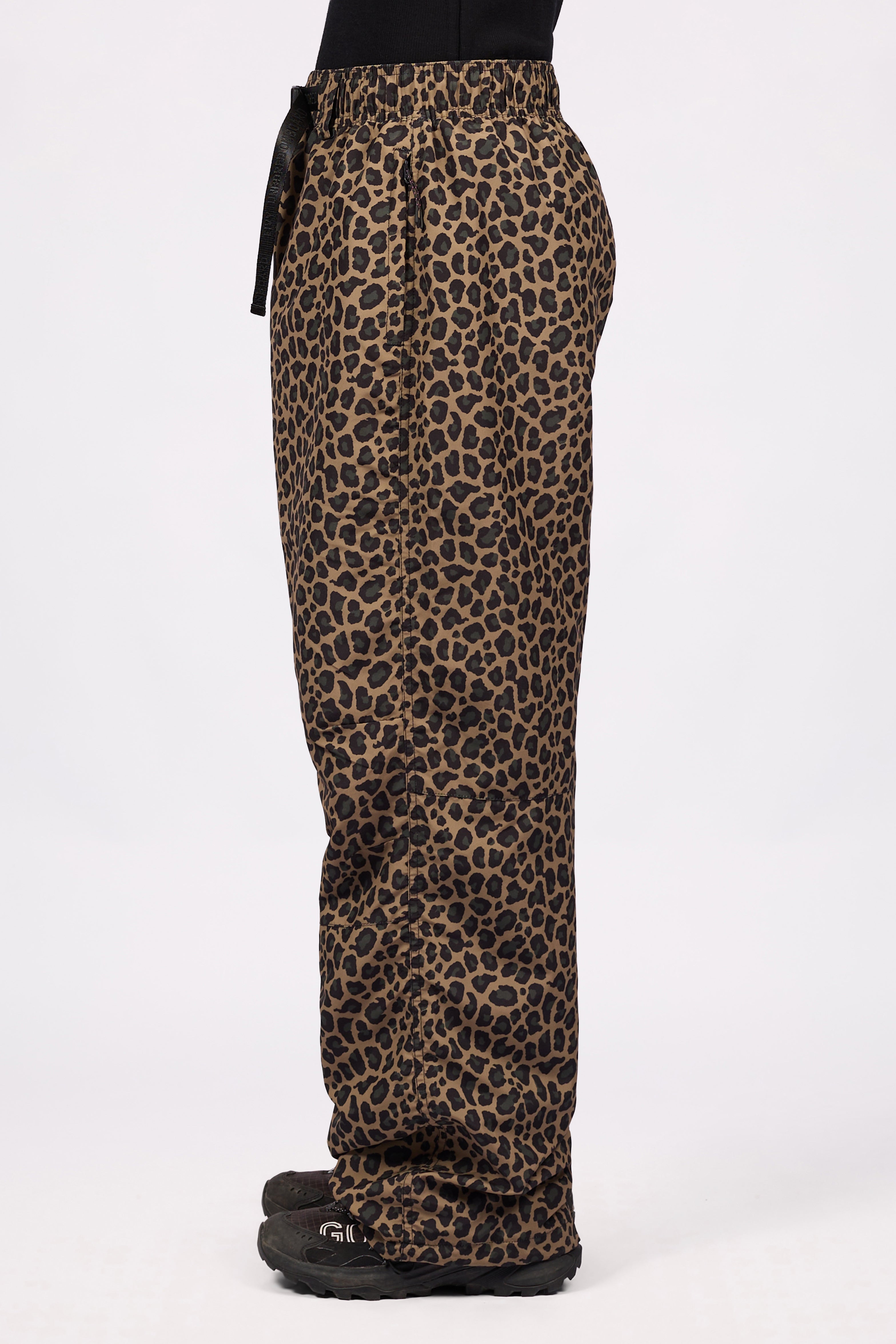 Oversized Outdoor Pants - Leopard