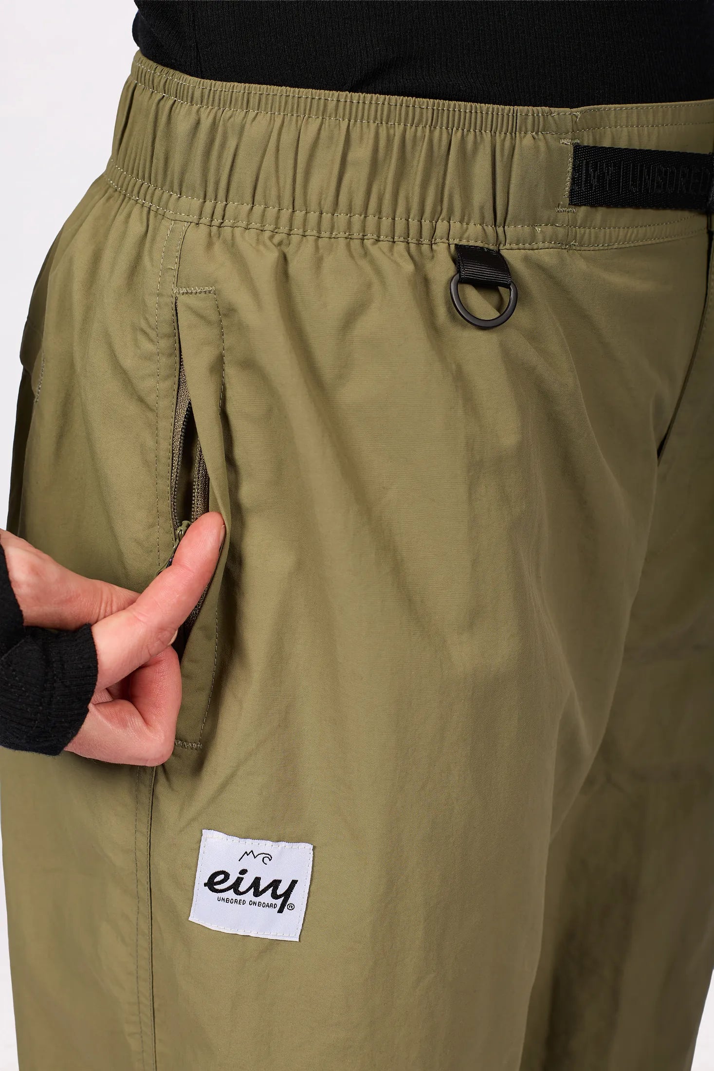 Oversized Outdoor Pants - Olive