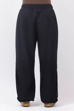 Oversized Outdoor Pants - Black
