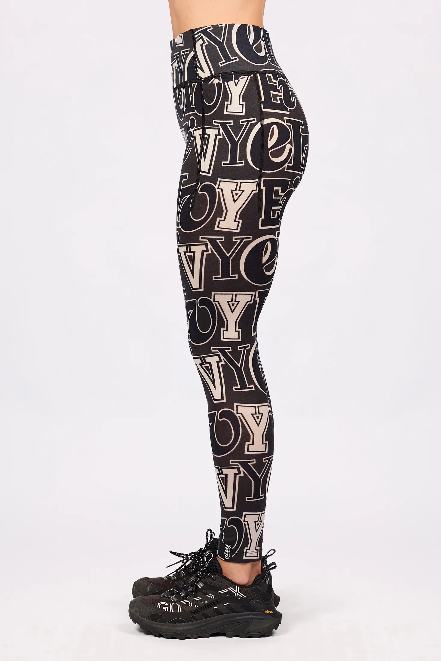 Pocket Merino Wool Tights - Typo Black