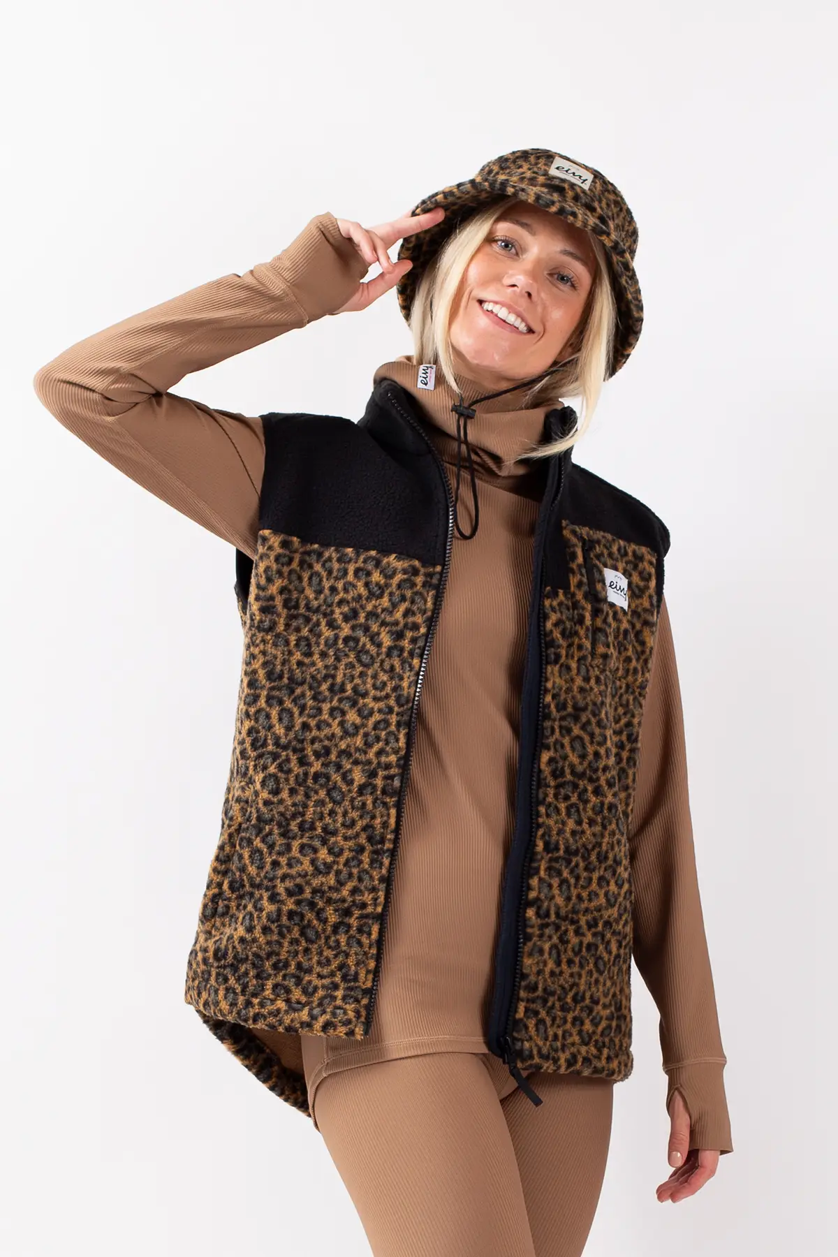 XFLWAM Womens Fuzzy Sherpa Fleece Jacket Lightweight Vest Leopard