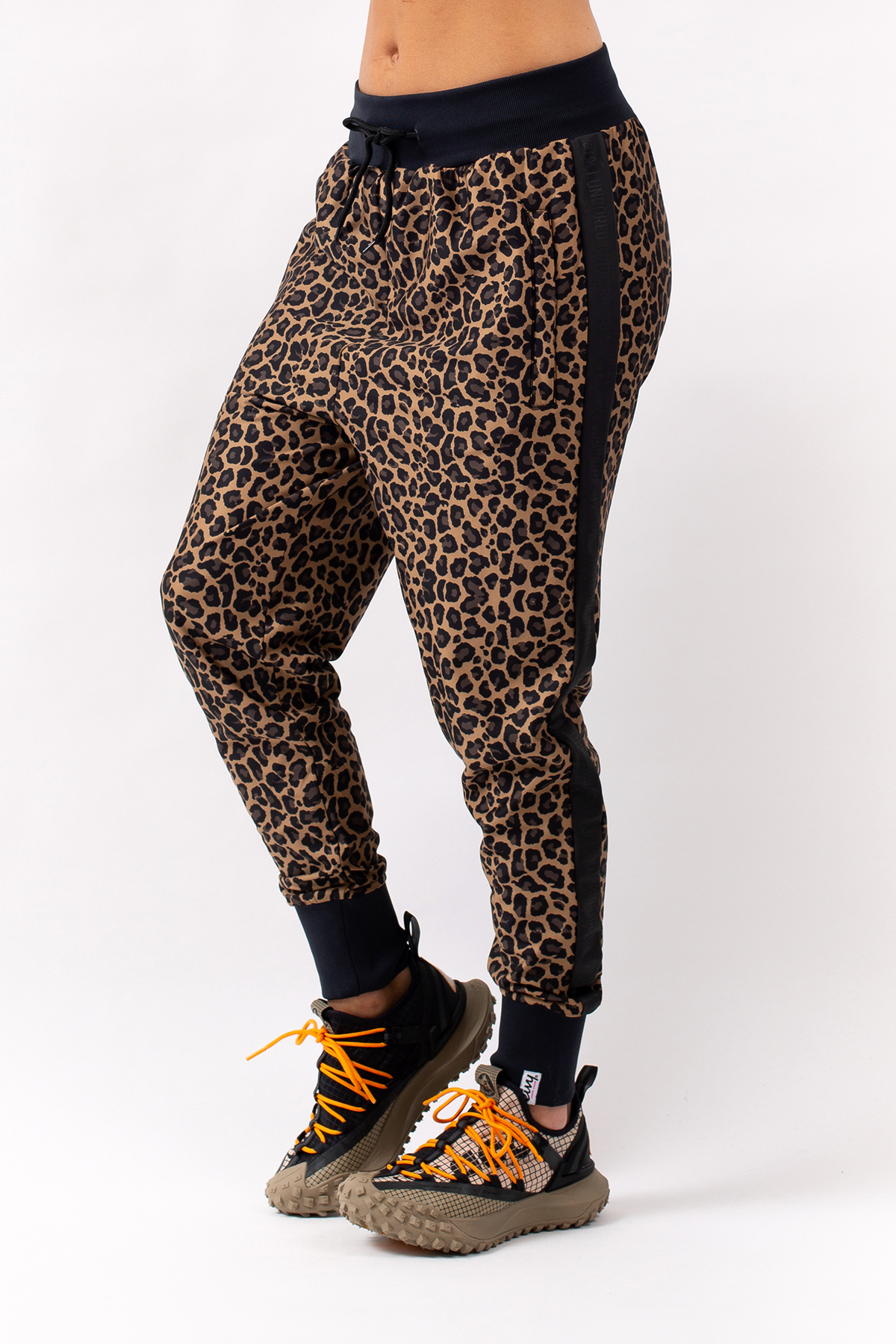 Electric Yoga Animal Print Regular Fit leggings in Brown