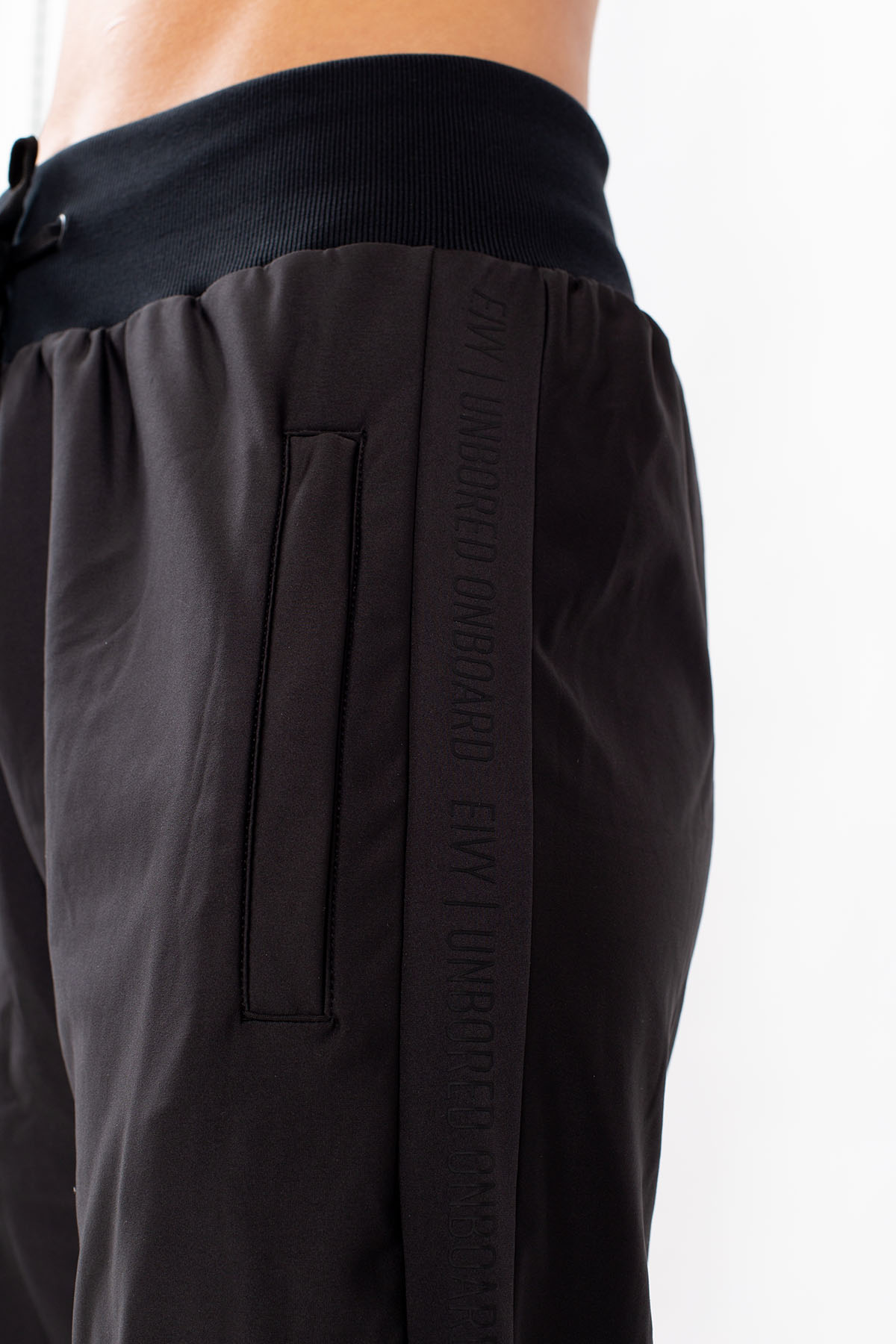 Harlem Travel Pants - Black