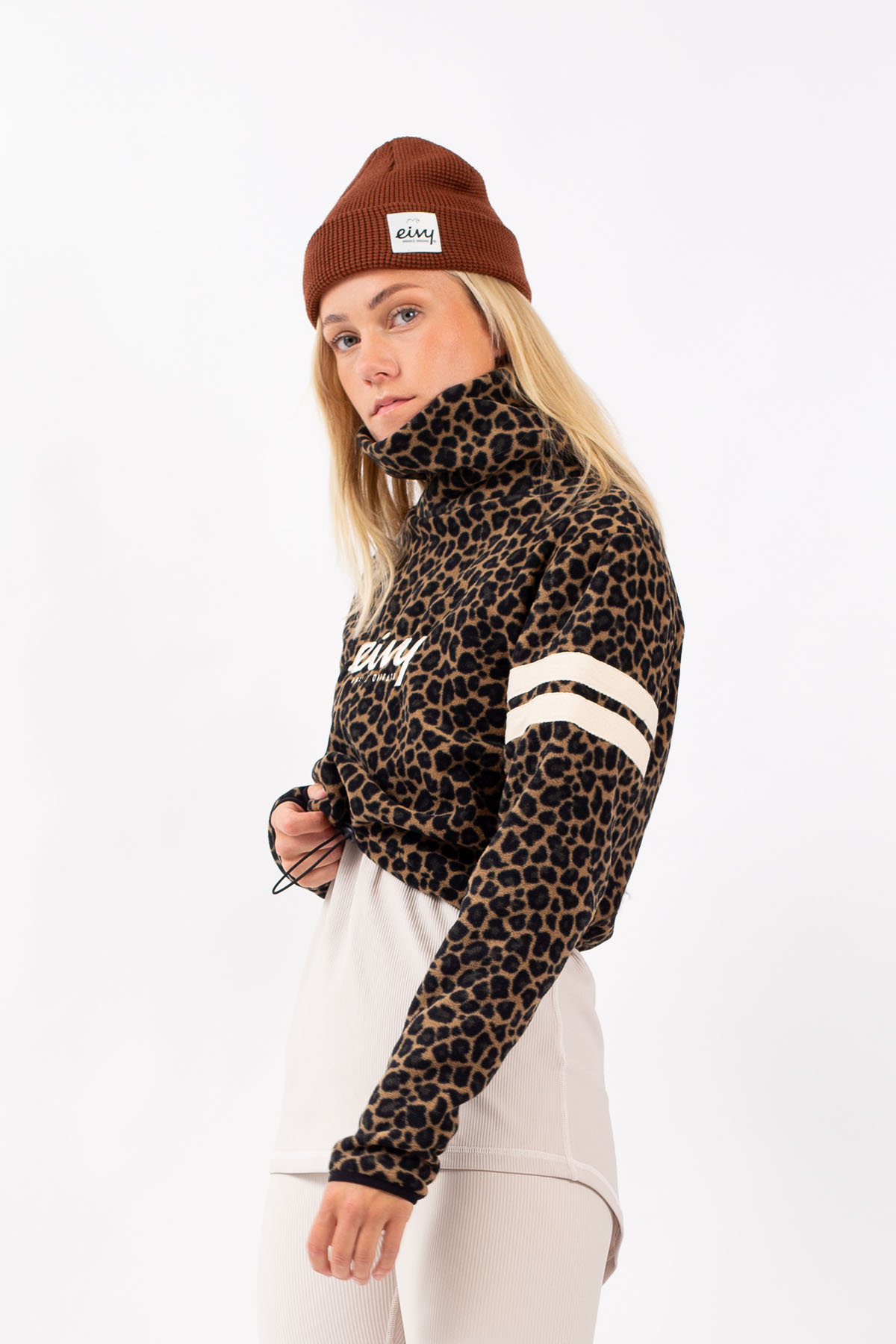 Peg Cropped Fleece - Leopard | XS