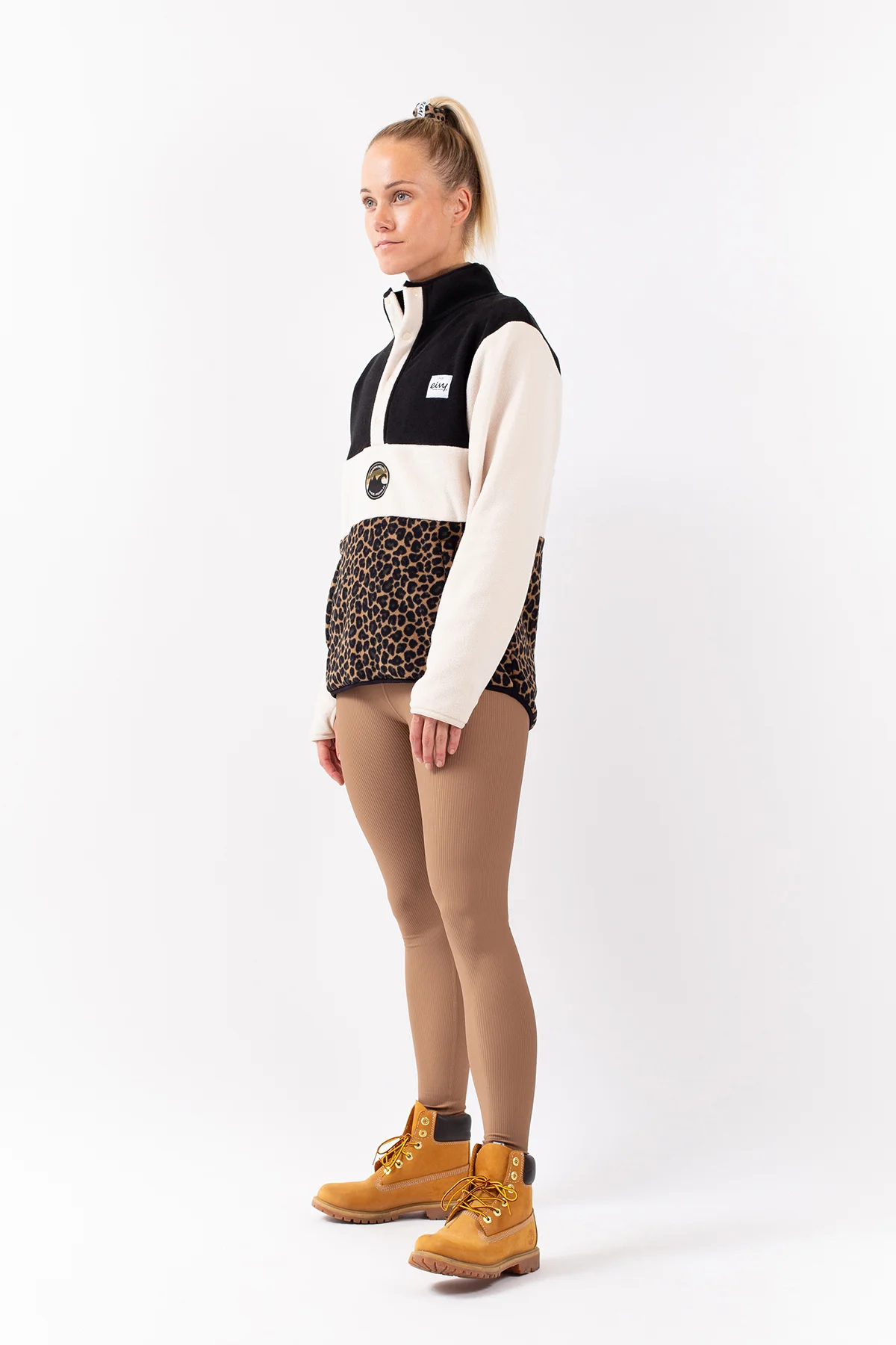 Mountain Fleece - Leopard | L