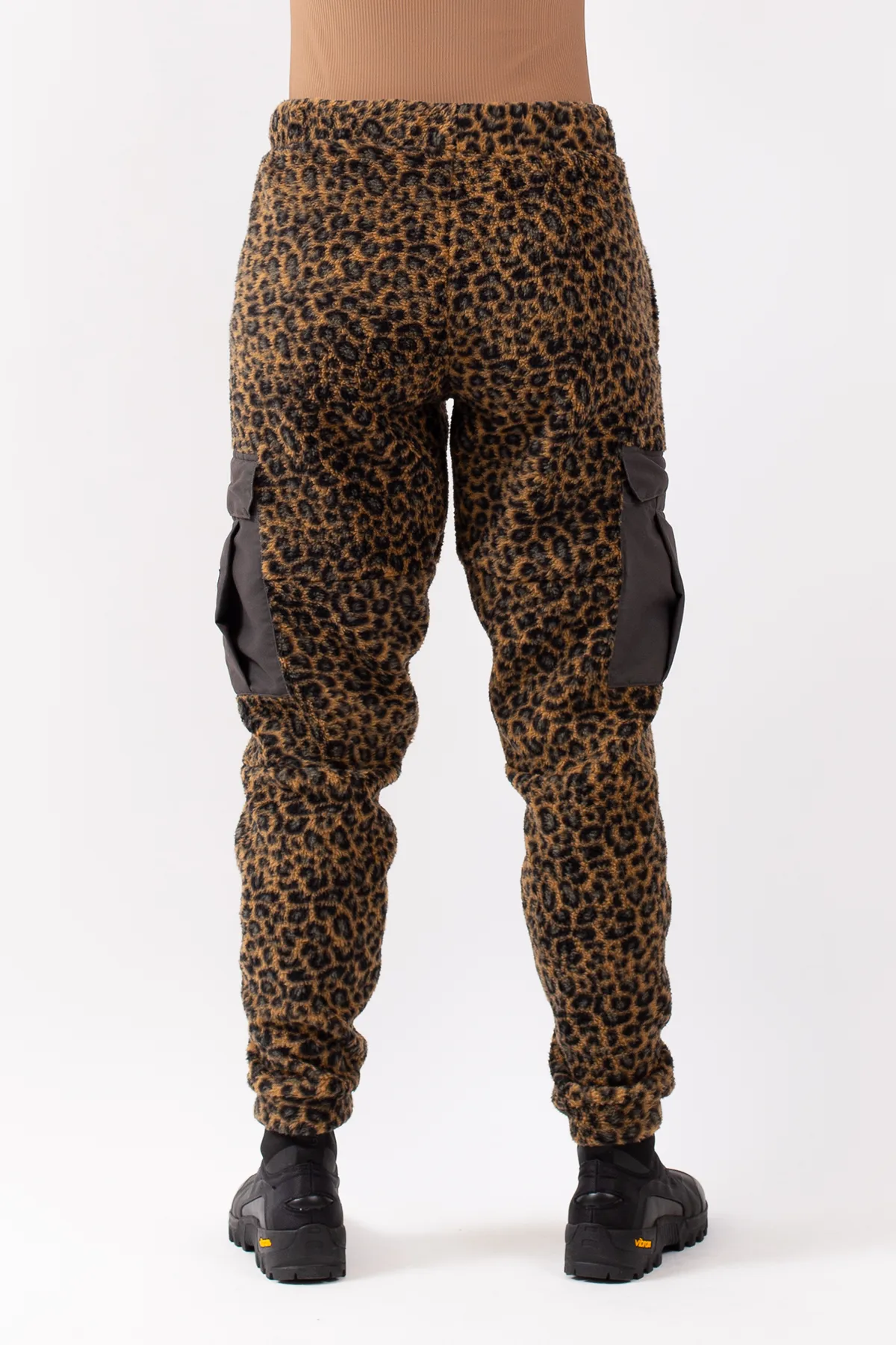 Cargo Sherpa Pants - Leopard | M